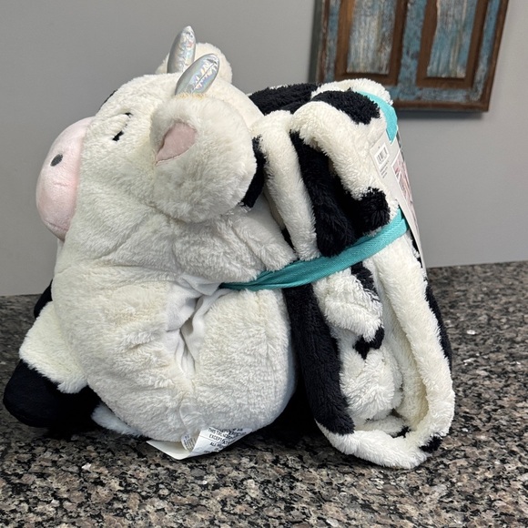 Member's Mark Kids Hugger & Throw Set NWT - Picture 3 of 10